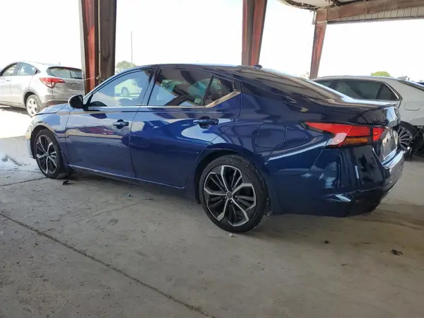 1N4BL4CVXPN425923 2023 NISSAN ALTIMA - Image 2