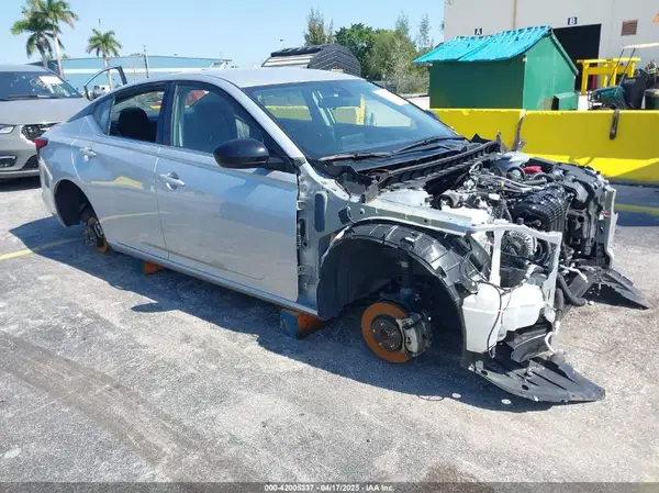 1N4BL4CVXRN353222 2024 NISSAN ALTIMA - Image 1