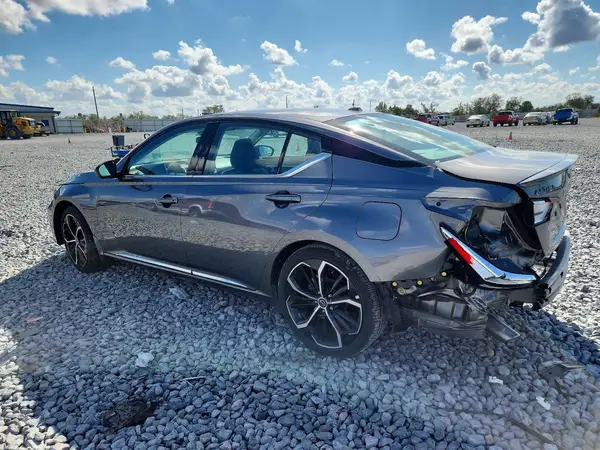 1N4BL4CVXRN362759 2024 NISSAN ALTIMA - Image 2