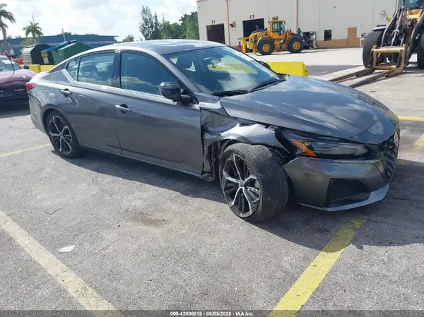 1N4BL4CVXRN364821 2024 NISSAN ALTIMA - Image 1