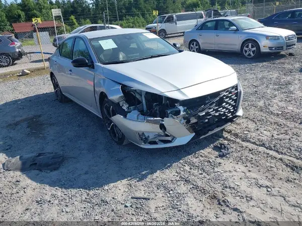 1N4BL4CVXRN381294 2024 NISSAN ALTIMA - Image 1