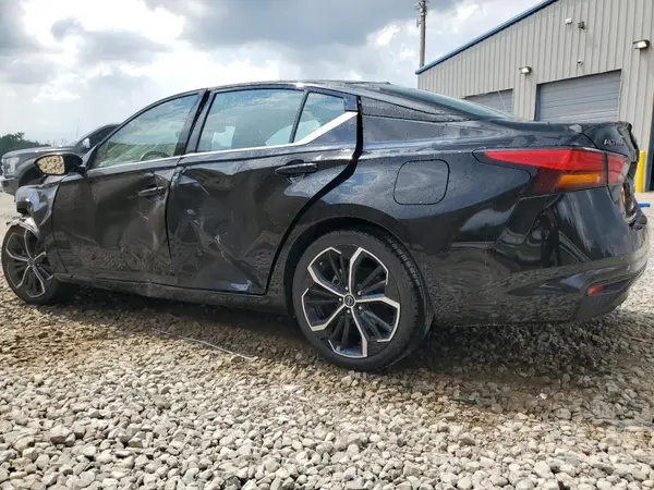 1N4BL4CVXRN386172 2024 NISSAN ALTIMA - Image 2