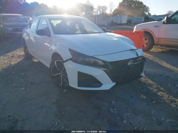 1N4BL4CVXRN389363 2024 NISSAN ALTIMA - Image 1
