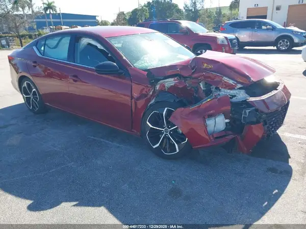 1N4BL4CVXRN390464 2024 NISSAN ALTIMA - Image 1