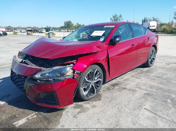 1N4BL4CVXRN390464 2024 NISSAN ALTIMA - Image 2