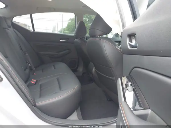 1N4BL4CVXRN410017 2024 NISSAN ALTIMA - Image 8