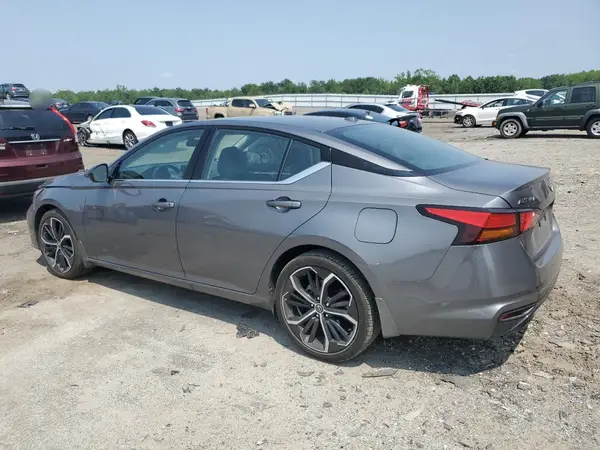 1N4BL4CVXRN422930 2024 NISSAN ALTIMA - Image 2