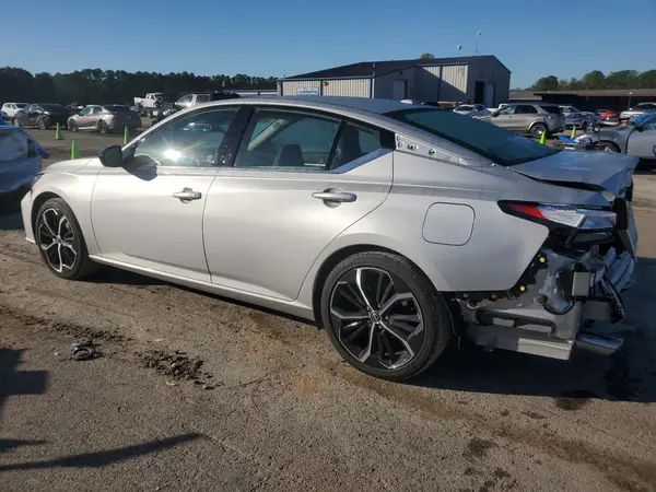 1N4BL4CVXSN413506 2025 NISSAN ALTIMA - Image 2