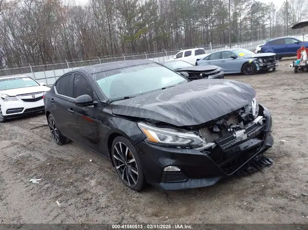 1N4BL4CW0KC243354 2019 NISSAN ALTIMA - Image 1