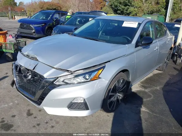 1N4BL4CW0KC247937 2019 NISSAN ALTIMA - Image 2