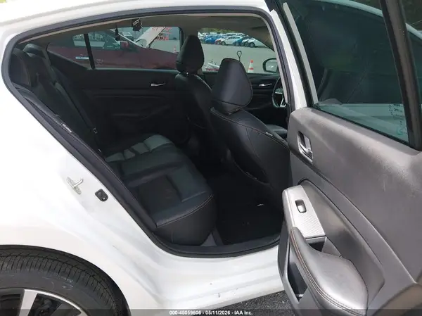 1N4BL4CW0KC255066 2019 NISSAN ALTIMA - Image 8