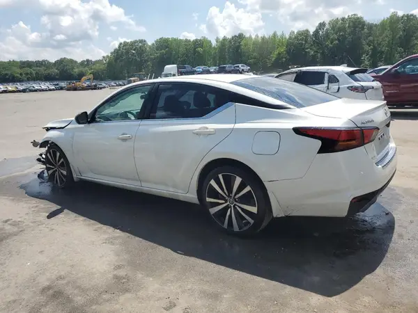 1N4BL4CW0KN304724 2019 NISSAN ALTIMA - Image 2