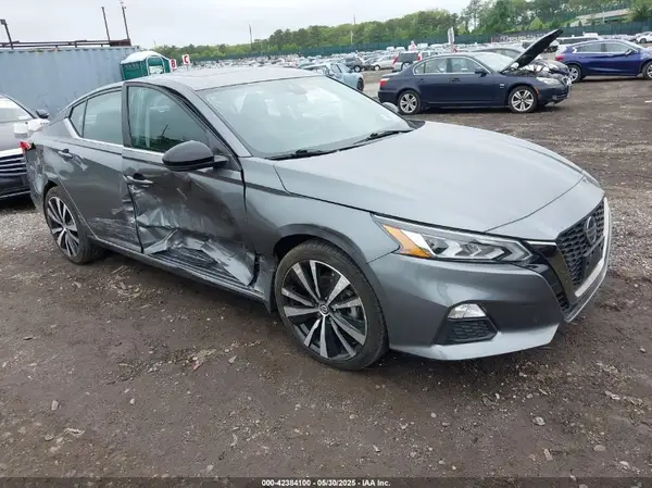 1N4BL4CW0MN385999 2021 NISSAN ALTIMA - Image 1