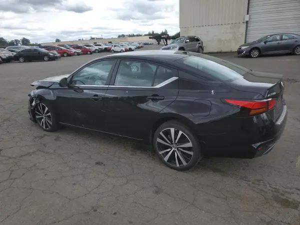 1N4BL4CW0MN421433 2021 NISSAN ALTIMA - Image 2
