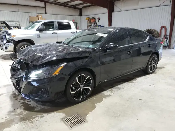 1N4BL4CW0RN379353 2024 NISSAN ALTIMA - Image 1