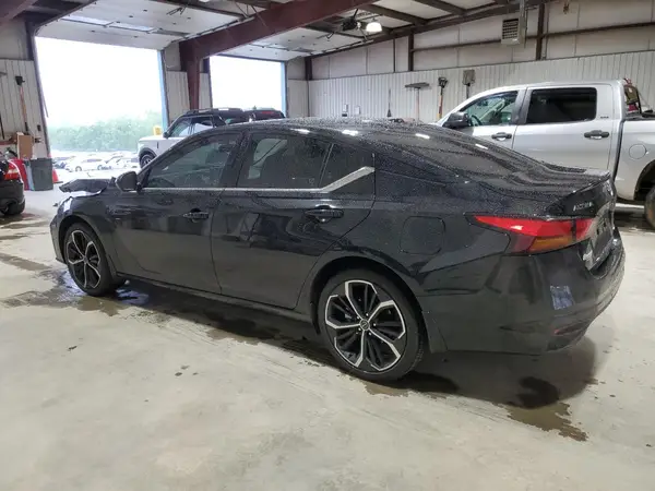 1N4BL4CW0RN379353 2024 NISSAN ALTIMA - Image 2