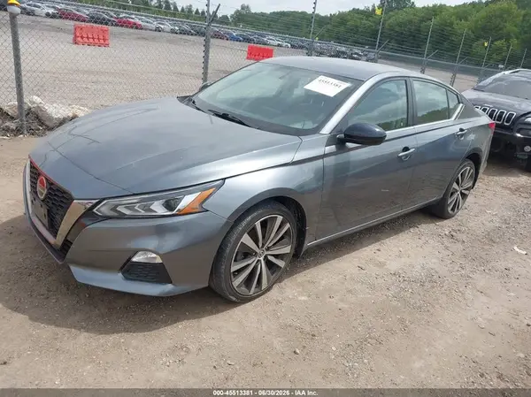 1N4BL4CW1KC148429 2019 NISSAN ALTIMA - Image 2