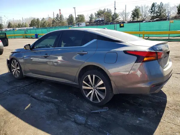 1N4BL4CW1KC176697 2019 NISSAN ALTIMA - Image 2