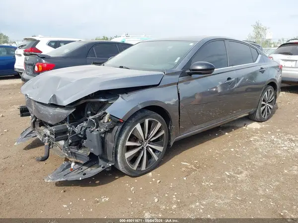 1N4BL4CW1KC202733 2019 NISSAN ALTIMA - Image 2