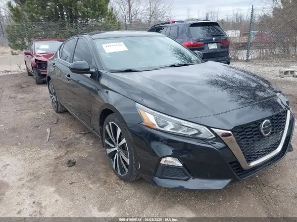 1N4BL4CW1KC208063 2019 NISSAN ALTIMA - Image 1