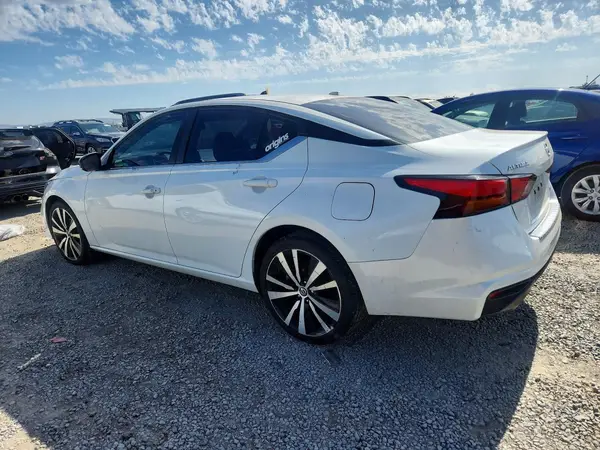 1N4BL4CW1KN301220 2019 NISSAN ALTIMA - Image 2