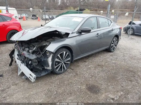 1N4BL4CW1LC265381 2020 NISSAN ALTIMA - Image 2