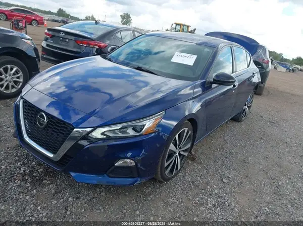 1N4BL4CW1LN322943 2020 NISSAN ALTIMA - Image 2