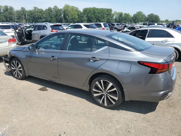 1N4BL4CW1LN323820 2020 NISSAN ALTIMA - Image 2