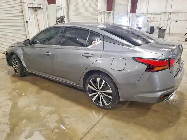 1N4BL4CW1MN328128 2021 NISSAN ALTIMA - Image 2