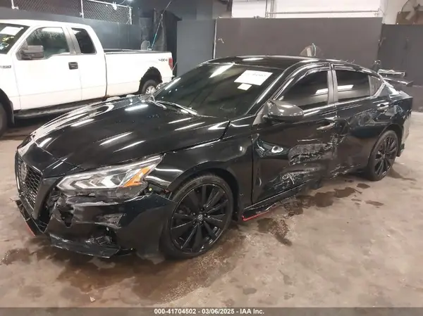 1N4BL4CW1MN331756 2021 NISSAN ALTIMA - Image 2