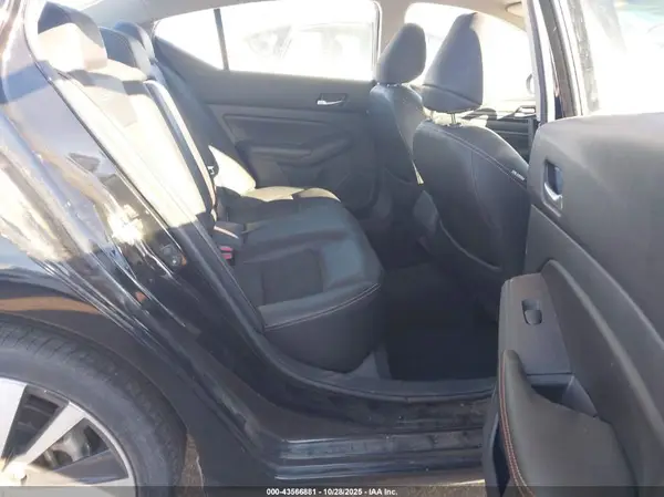 1N4BL4CW1MN332910 2021 NISSAN ALTIMA - Image 8