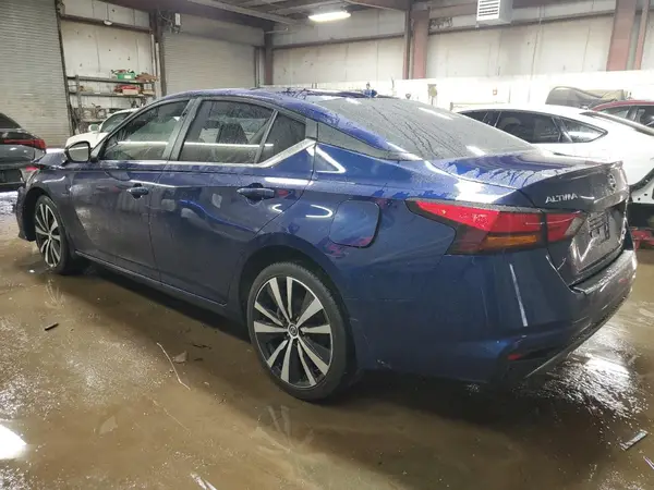 1N4BL4CW1MN418248 2021 NISSAN ALTIMA - Image 2
