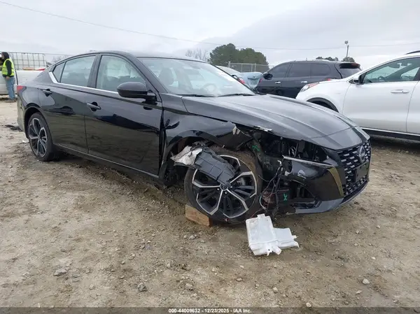 1N4BL4CW1PN344947 2023 NISSAN ALTIMA - Image 1