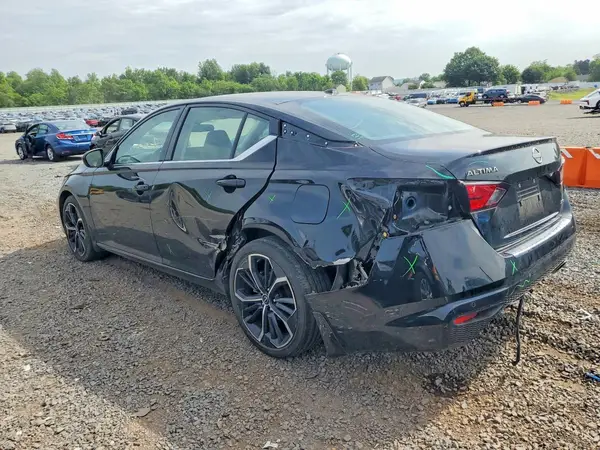 1N4BL4CW1PN378757 2023 NISSAN ALTIMA - Image 2