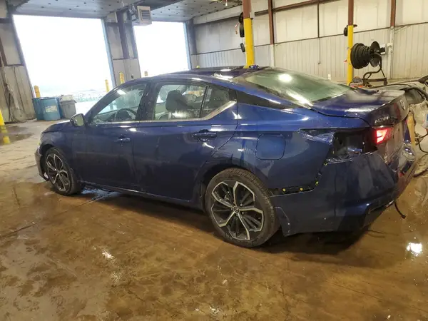 1N4BL4CW1RN305584 2024 NISSAN ALTIMA - Image 2