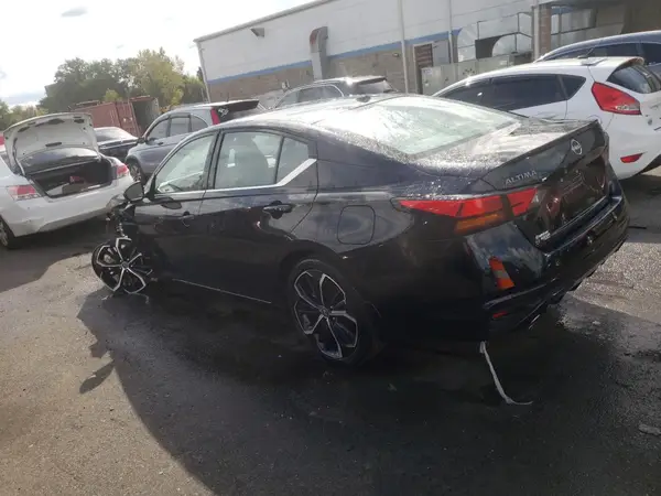 1N4BL4CW1RN321431 2024 NISSAN ALTIMA - Image 2