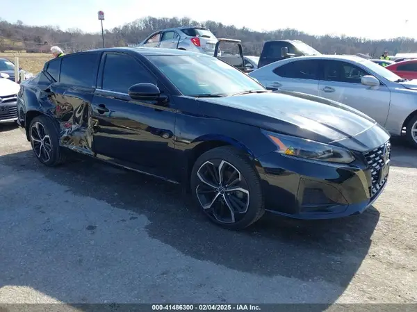 1N4BL4CW1RN328072 2024 NISSAN ALTIMA - Image 1