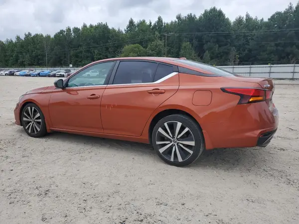 1N4BL4CW2KC138220 2019 NISSAN ALTIMA - Image 2