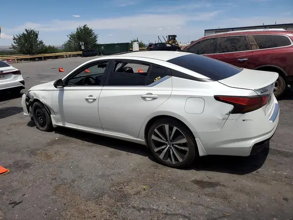 1N4BL4CW2KC195176 2019 NISSAN ALTIMA - Image 2