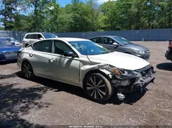 1N4BL4CW2KC219525 2019 NISSAN ALTIMA