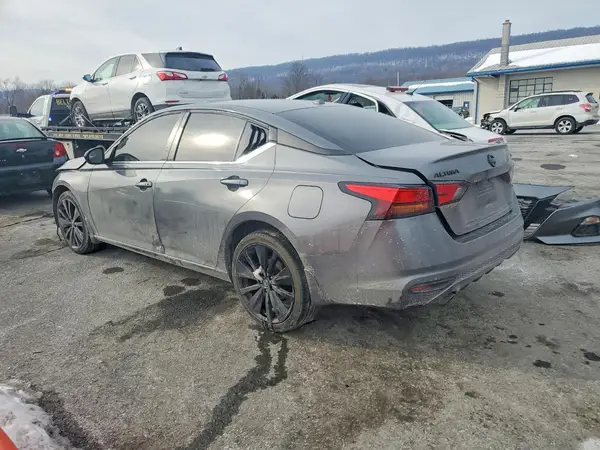 1N4BL4CW2KN320424 2019 NISSAN ALTIMA - Image 2