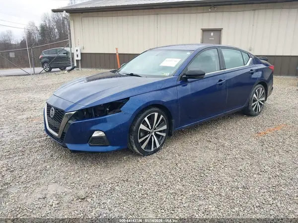 1N4BL4CW2KN325946 2019 NISSAN ALTIMA - Image 2