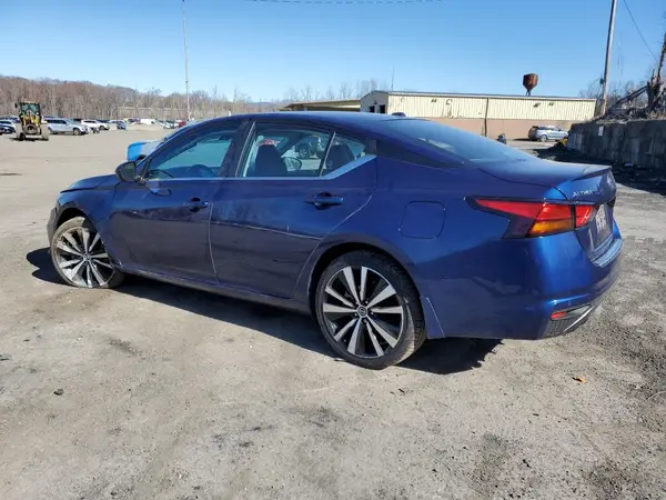 1N4BL4CW2MN304064 2021 NISSAN ALTIMA - Image 2