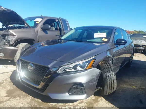 1N4BL4CW2MN336884 2021 NISSAN ALTIMA - Image 2
