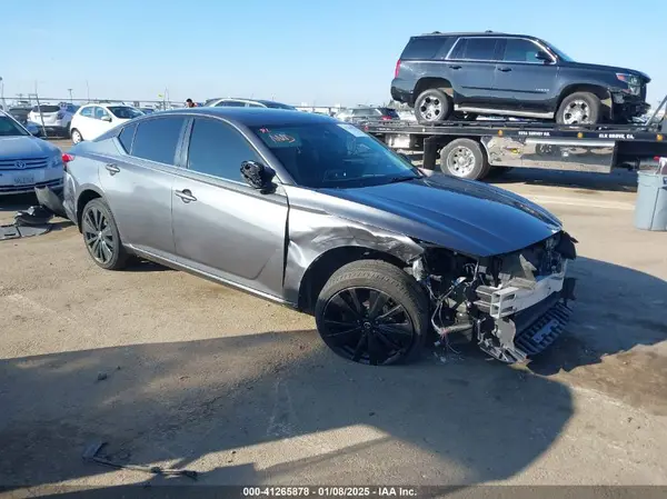 1N4BL4CW2NN396181 2022 NISSAN ALTIMA - Image 1