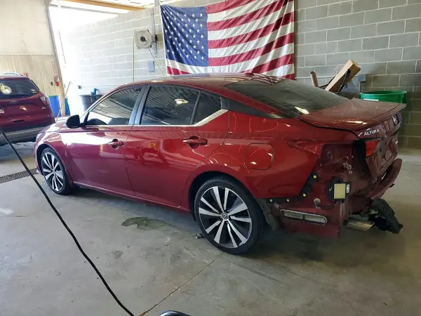 1N4BL4CW2NN421449 2022 NISSAN ALTIMA - Image 2