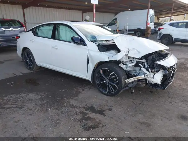 1N4BL4CW2PN327834 2023 NISSAN ALTIMA - Image 1