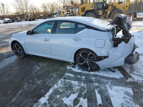 1N4BL4CW2PN364317 2023 NISSAN ALTIMA - Image 2