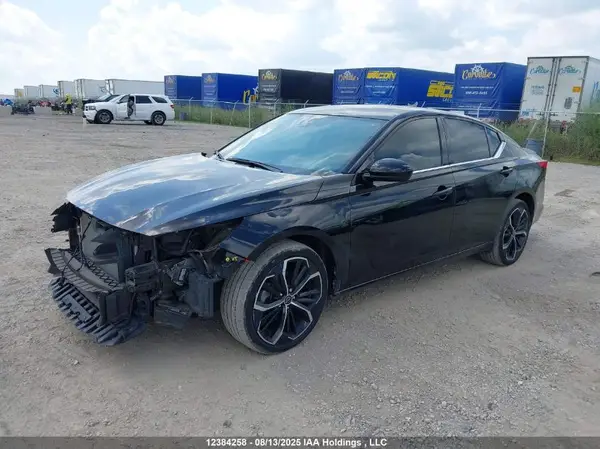 1N4BL4CW2PN409188 2023 NISSAN ALTIMA - Image 2