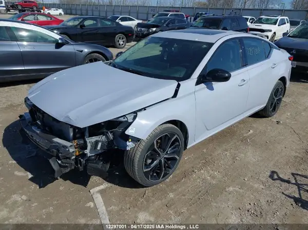 1N4BL4CW2RN301138 2024 NISSAN ALTIMA - Image 2